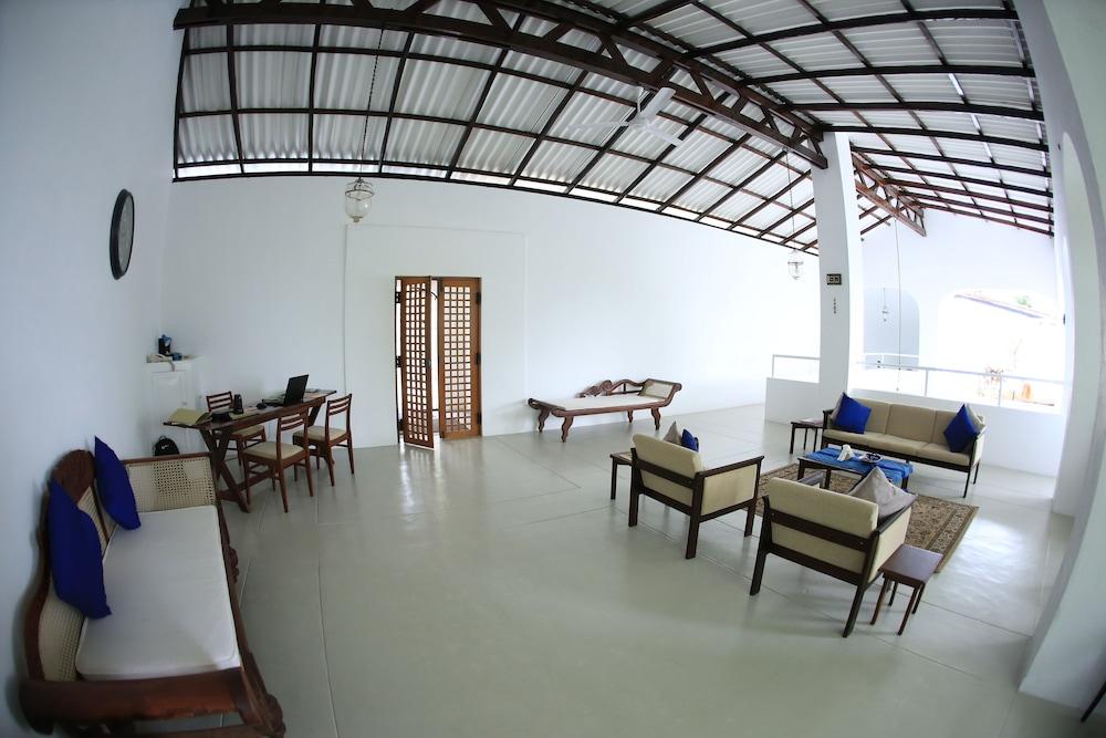 Regent Lodge Hotel & Villa Kandy Extérieur photo