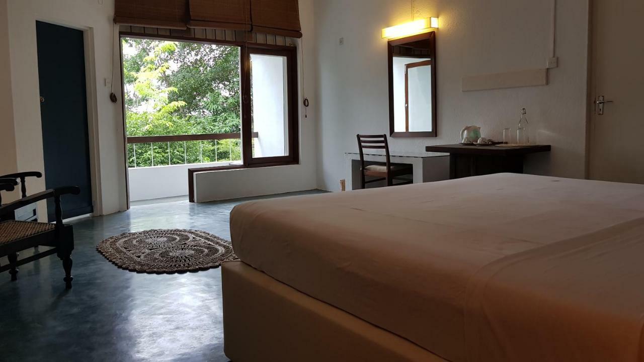 Regent Lodge Hotel & Villa Kandy Extérieur photo